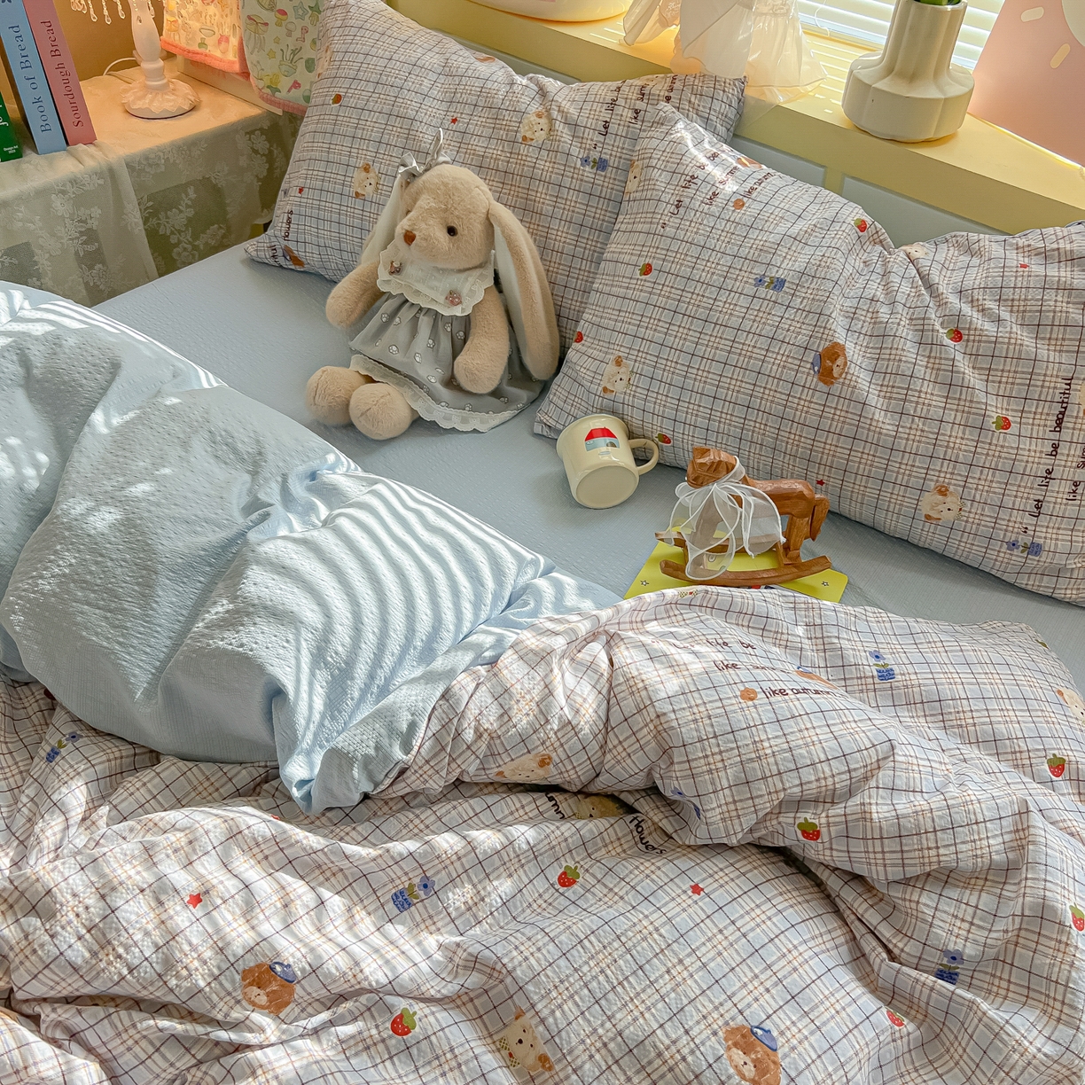 91家纺网 家纺一手货源 找家纺 韩巢家纺 2026新款泡芙纱四件套 四季狗