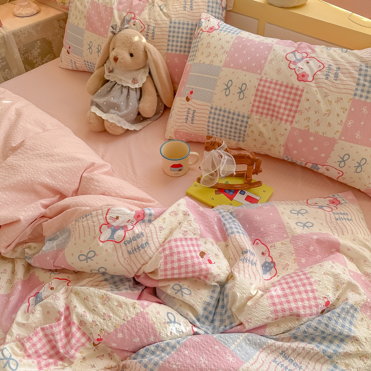 91家纺网 家纺一手货源 找家纺 韩巢家纺 2026新款泡芙纱四件套 甜喵块块