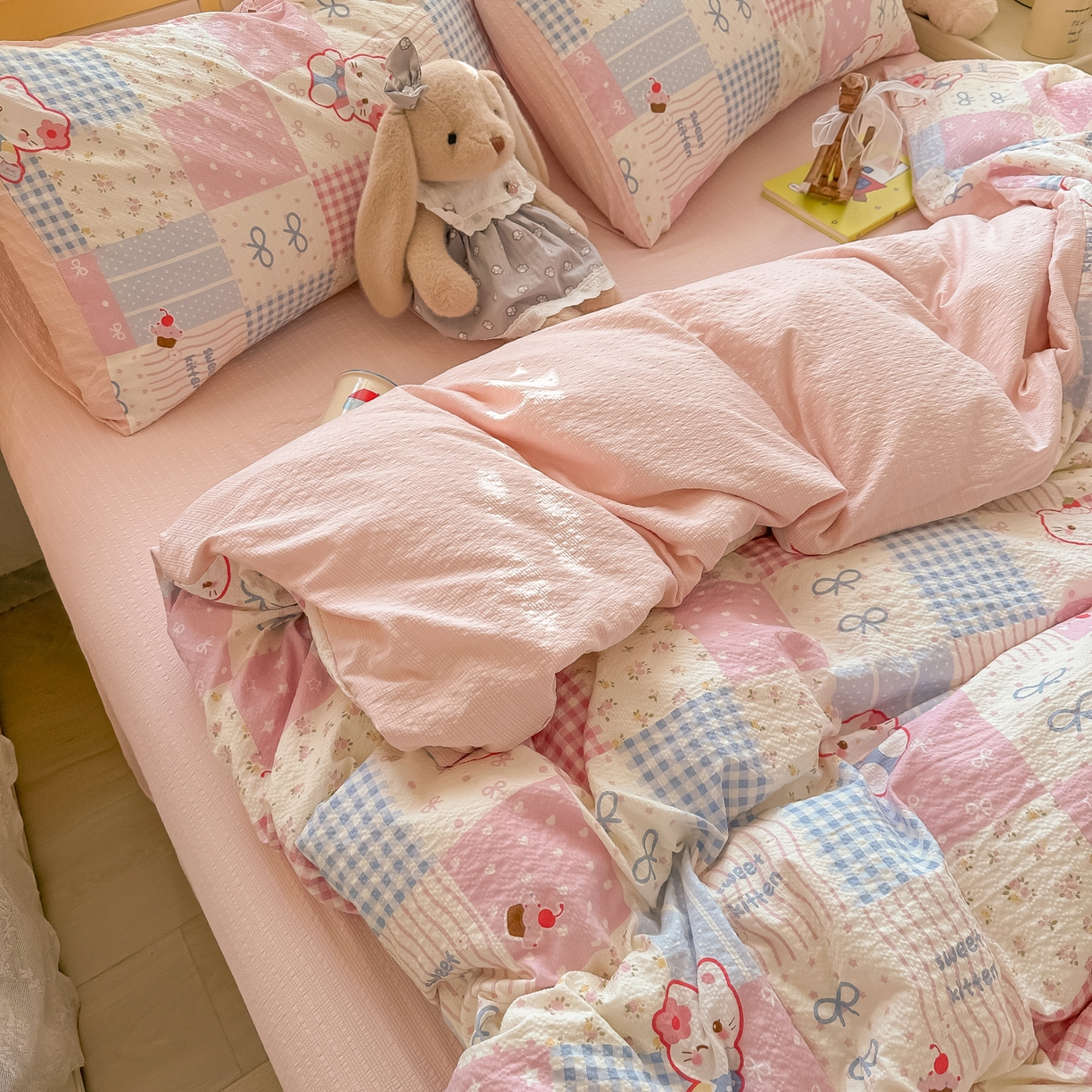 91家纺网 家纺一手货源 找家纺 韩巢家纺 2026新款泡芙纱四件套 甜喵块块