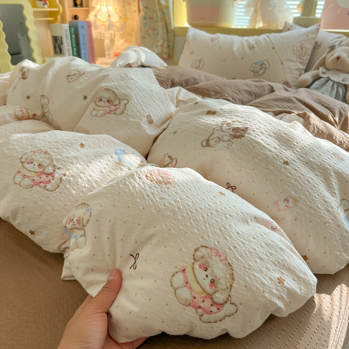 91家纺网 家纺一手货源 找家纺 韩巢家纺 2026新款泡芙纱四件套 甜品萌狗