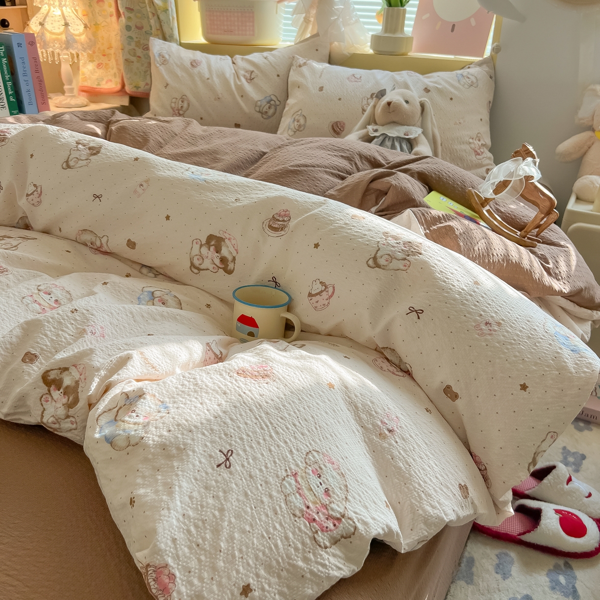 91家纺网 家纺一手货源 找家纺 韩巢家纺 2026新款泡芙纱四件套 甜品萌狗