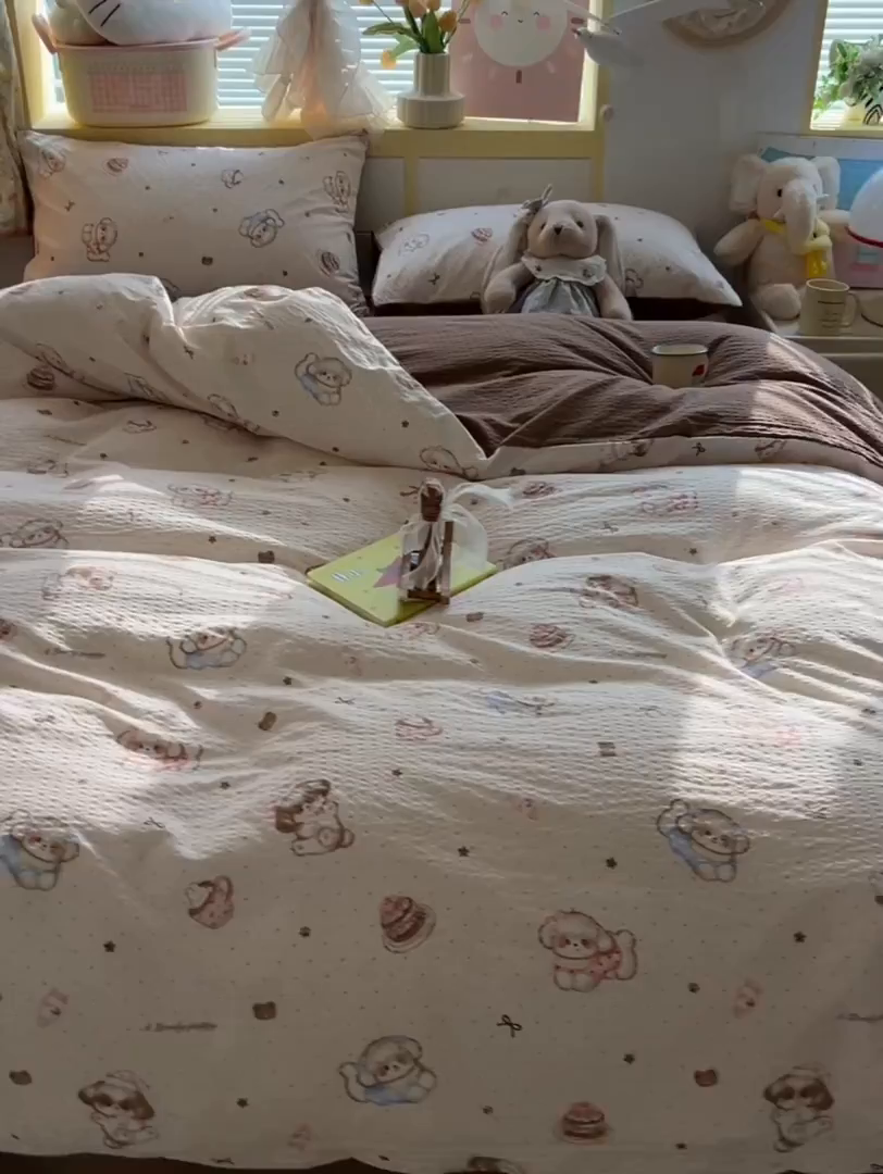 91家纺网 家纺一手货源 找家纺 韩巢家纺 2026新款泡芙纱四件套 甜品萌狗