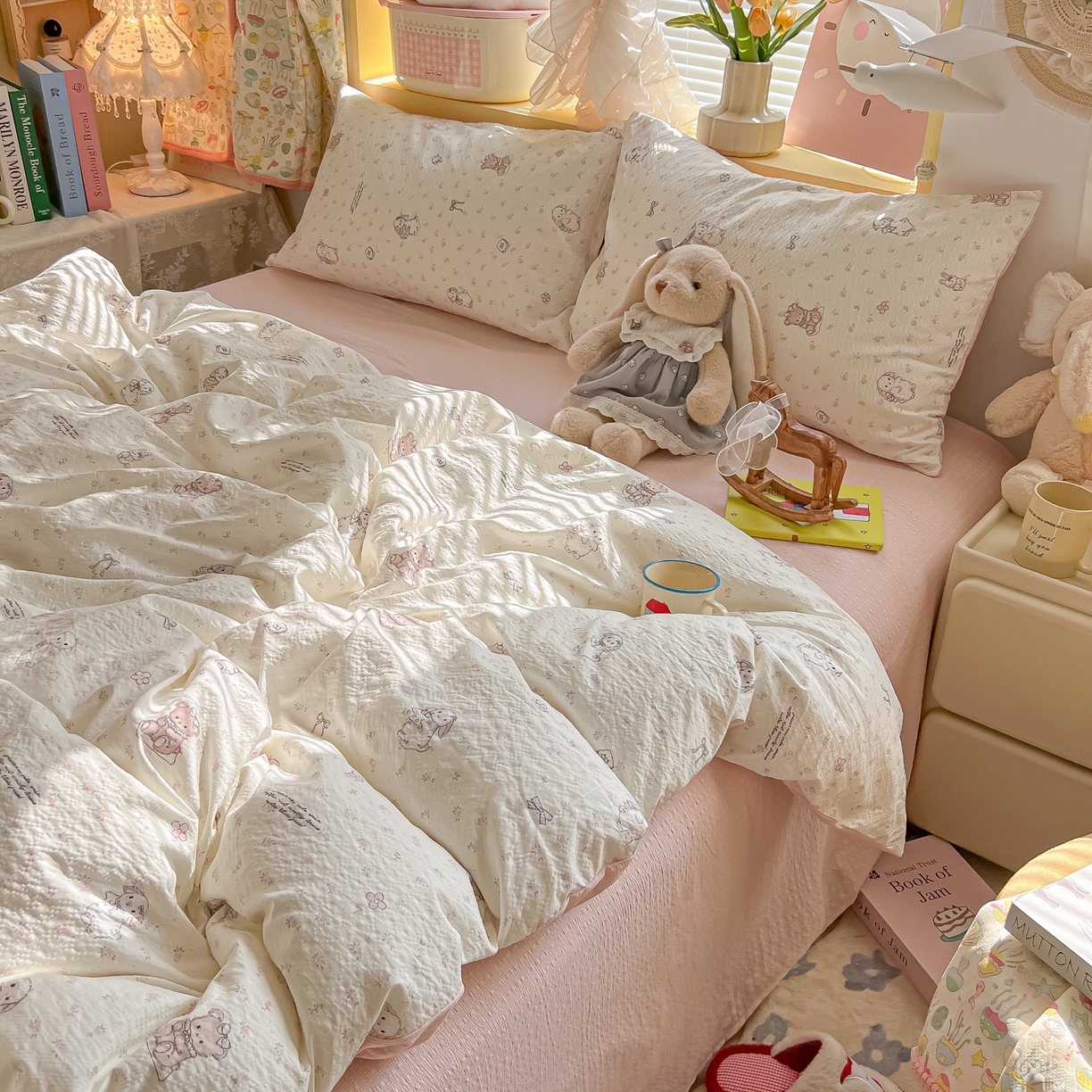 91家纺网 家纺一手货源 找家纺 韩巢家纺 2026新款泡芙纱四件套 悦悦小兔