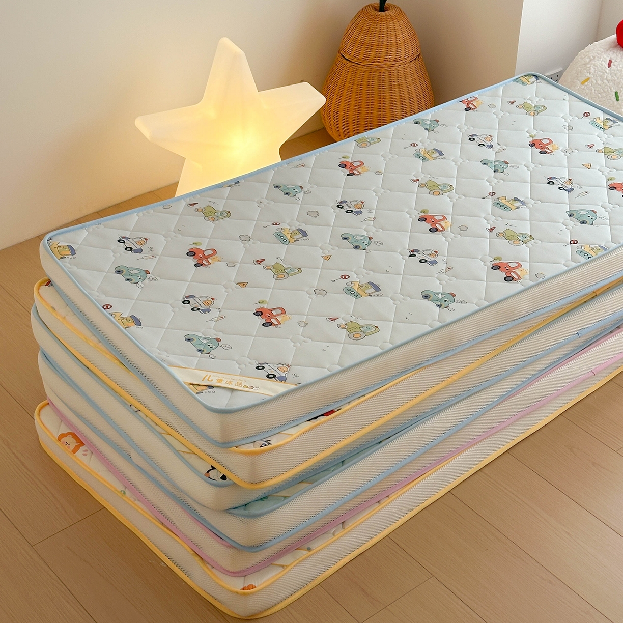 91家纺网 家纺一手货源 找家纺 嗨生活 2026新款儿童硅胶记忆海绵床垫 组合图 仅供参考