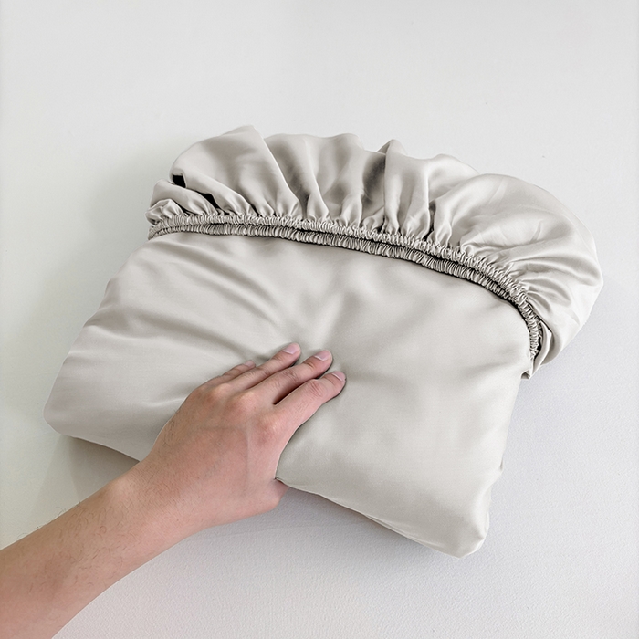 91家纺网 家纺一手货源 找家纺 慕梵家居 2026新款莱赛尔天丝纯色单床笠床笠单件 云氧灰