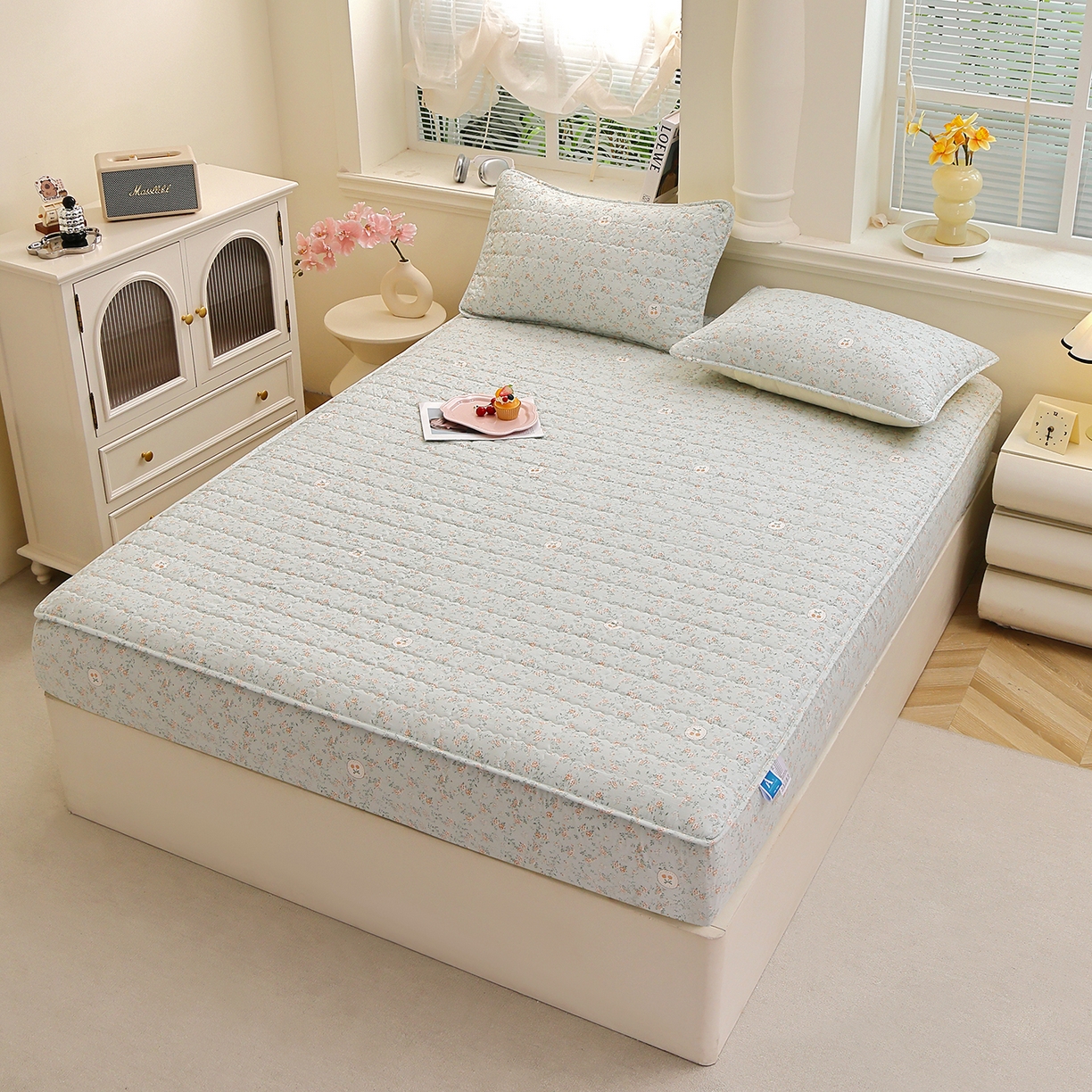 91家纺网 家纺一手货源 找家纺 彩亿家纺 2026新款A类古法水洗仿棉夹棉床笠三件套床垫保护套四季通用床罩-波浪格 波浪格-绿野