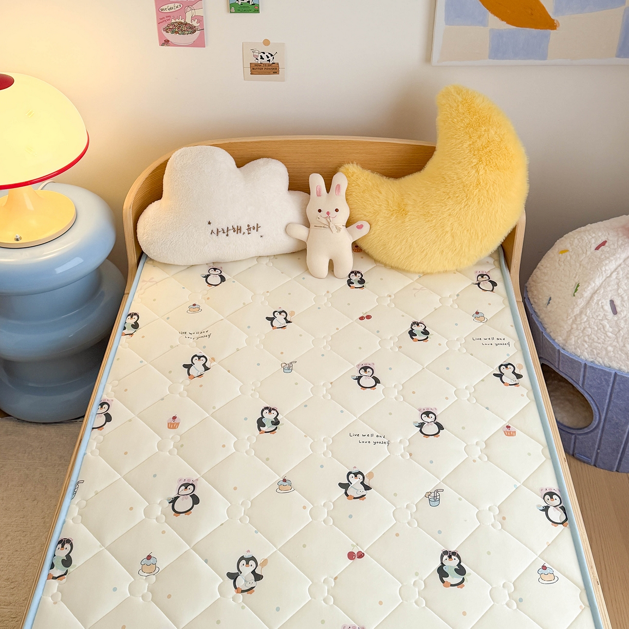 91家纺网 家纺一手货源 找家纺 嗨生活 2026新款儿童硅胶记忆海绵床垫 奇趣企鹅