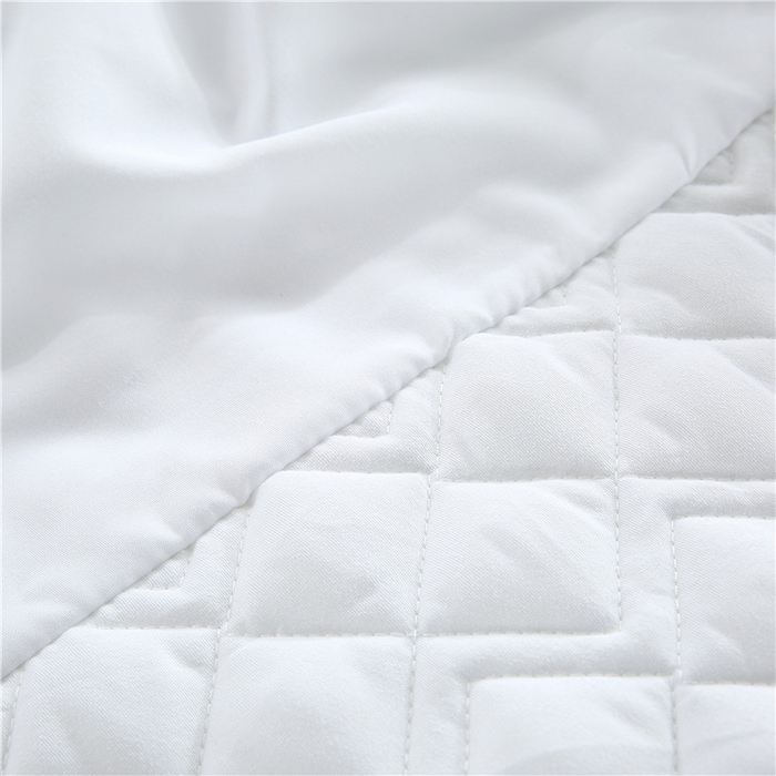 91家纺网 家纺一手货源 找家纺 伊赛家纺 2026新款夹棉加厚防螨格子床笠 方白