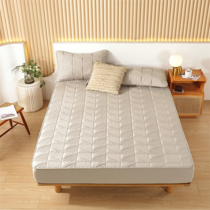 91家纺网 家纺一手货源 找家纺 伊赛家纺 2026新款夹棉加厚防螨格子床笠 浅灰