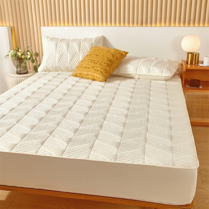 91家纺网 家纺一手货源 找家纺 伊赛家纺 2026新款夹棉加厚防螨格子床笠 米黄色