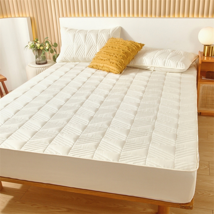 91家纺网 家纺一手货源 找家纺 伊赛家纺 2026新款夹棉加厚防螨格子床笠 米黄色