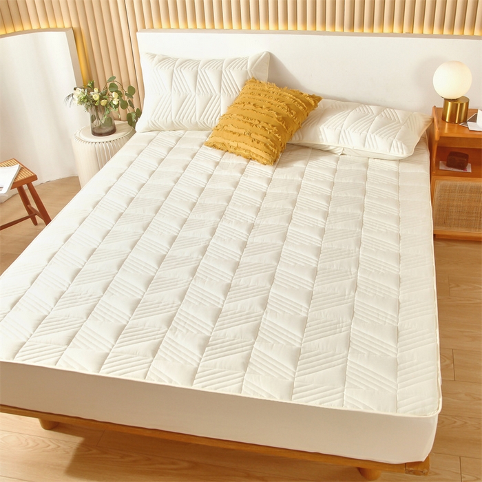 91家纺网 家纺一手货源 找家纺 伊赛家纺 2026新款夹棉加厚防螨格子床笠 米黄色