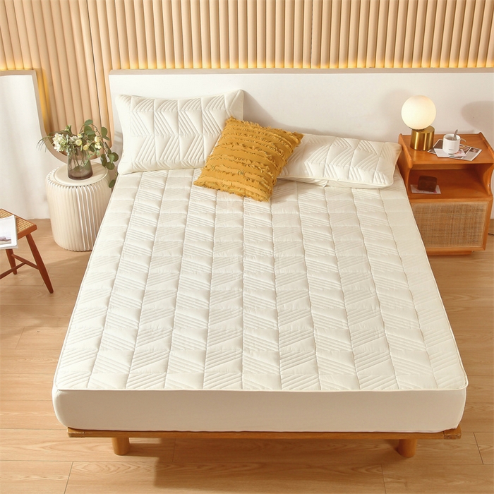 91家纺网 家纺一手货源 找家纺 伊赛家纺 2026新款夹棉加厚防螨格子床笠 米黄色