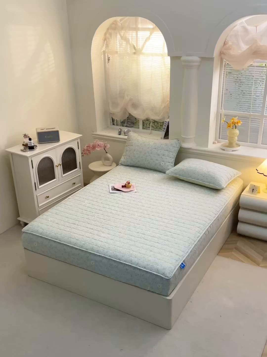 91家纺网 家纺一手货源 找家纺 彩亿家纺 2026新款A类古法水洗仿棉夹棉床笠三件套床垫保护套四季通用床罩-波浪格 波浪格-绿野