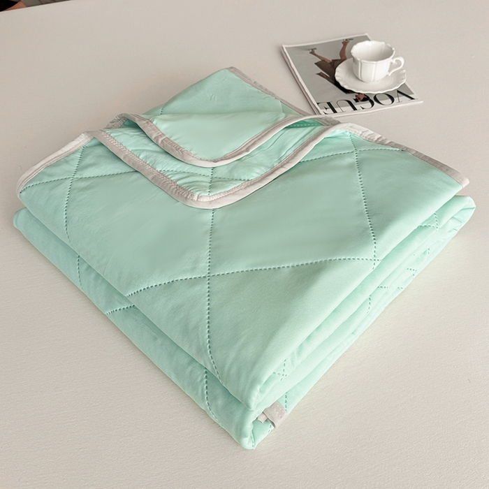 91家纺网 家纺一手货源 找家纺 薇玛仕 2026跨境电商外贸款 纯色亲肤磨毛超声波夏凉被空调被 湖水蓝