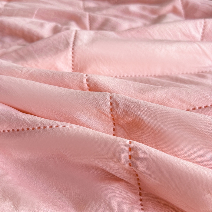 91家纺网 家纺一手货源 找家纺 薇玛仕 2026跨境电商外贸款 纯色亲肤磨毛超声波夏凉被空调被 草莓粉