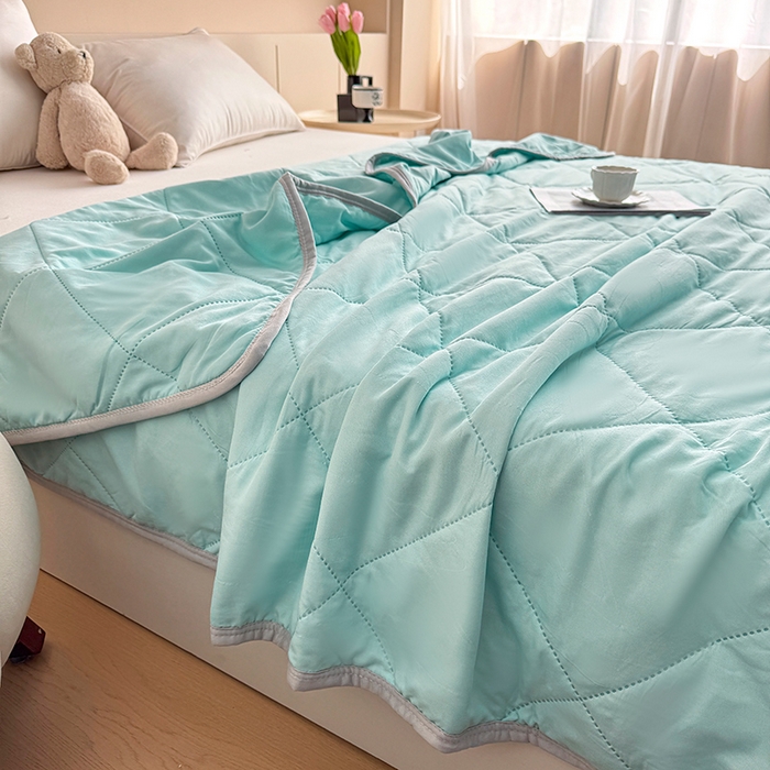 91家纺网 家纺一手货源 找家纺 薇玛仕 2026跨境电商外贸款 纯色亲肤磨毛超声波夏凉被空调被 天空蓝