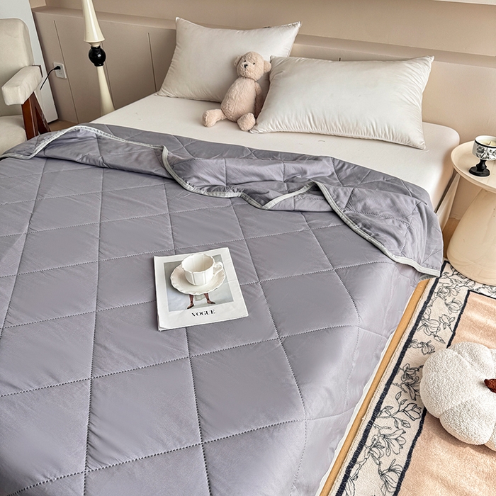 91家纺网 家纺一手货源 找家纺 薇玛仕 2026跨境电商外贸款 纯色亲肤磨毛超声波夏凉被空调被 月光灰