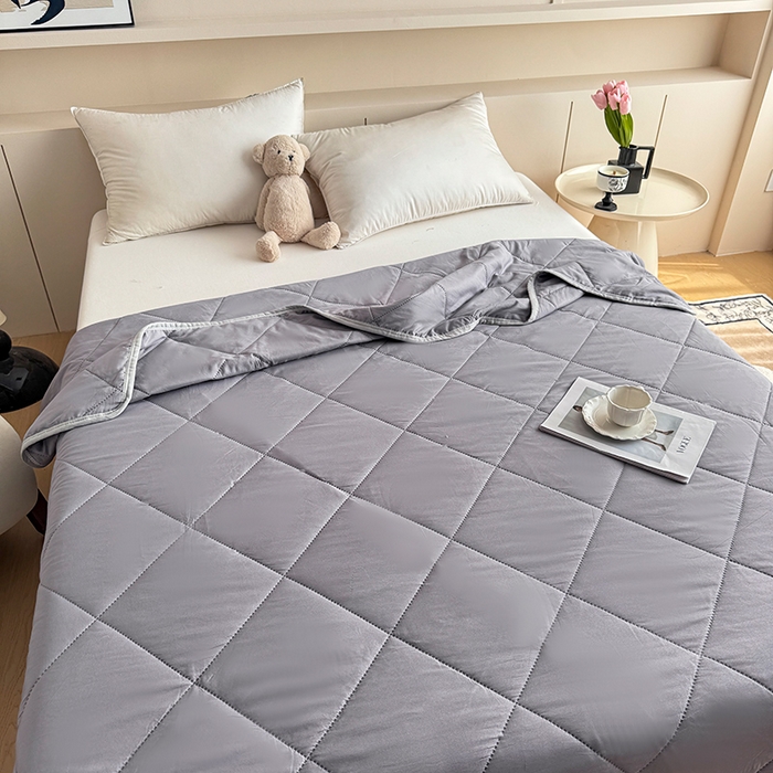 91家纺网 家纺一手货源 找家纺 薇玛仕 2026跨境电商外贸款 纯色亲肤磨毛超声波夏凉被空调被 月光灰