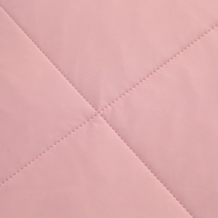 91家纺网 家纺一手货源 找家纺 薇玛仕 2026新款超声波带氨凉感丝纯色瓜瓜凉感夏被空调被 纯粉色