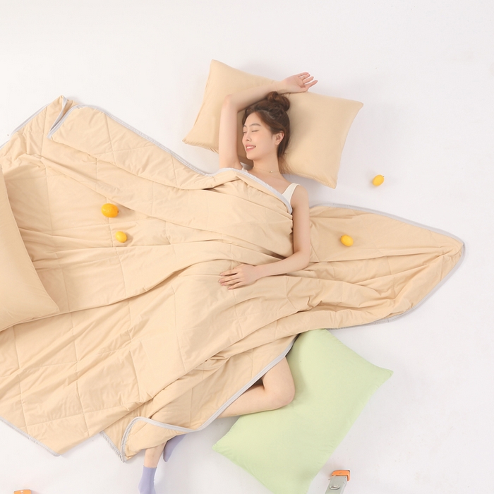 91家纺网 家纺一手货源 找家纺 薇玛仕 2026新款超声波带氨凉感丝纯色瓜瓜凉感夏被空调被 纯色浅咖