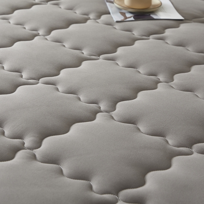 91家纺网 家纺一手货源 找家纺 伊赛家纺 2026新款抗菌防螨夹棉大方格床笠 经典灰