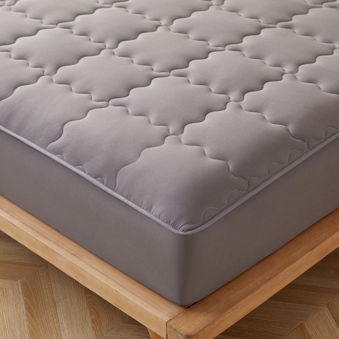 91家纺网 家纺一手货源 找家纺 伊赛家纺 2026新款抗菌防螨夹棉大方格床笠 高级灰