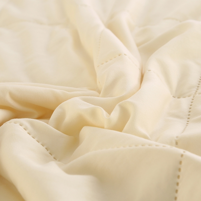 91家纺网 家纺一手货源 找家纺 薇玛仕 2026新款外贸跨境电商礼品烫画款超声波原棉大豆夏凉被空调被单双人薄被子 超声波--原棉米黄