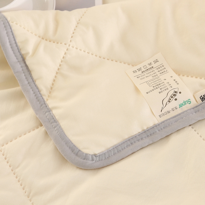 91家纺网 家纺一手货源 找家纺 薇玛仕 2026新款外贸跨境电商礼品烫画款超声波原棉大豆夏凉被空调被单双人薄被子 超声波--原棉米黄