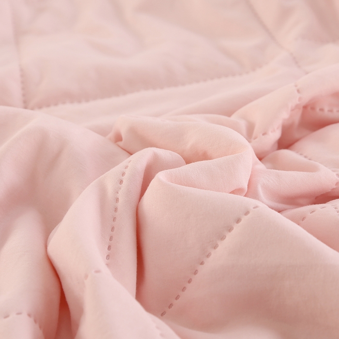 91家纺网 家纺一手货源 找家纺 薇玛仕 2026新款外贸跨境电商礼品烫画款超声波原棉大豆夏凉被空调被单双人薄被子 超声波--原棉粉色