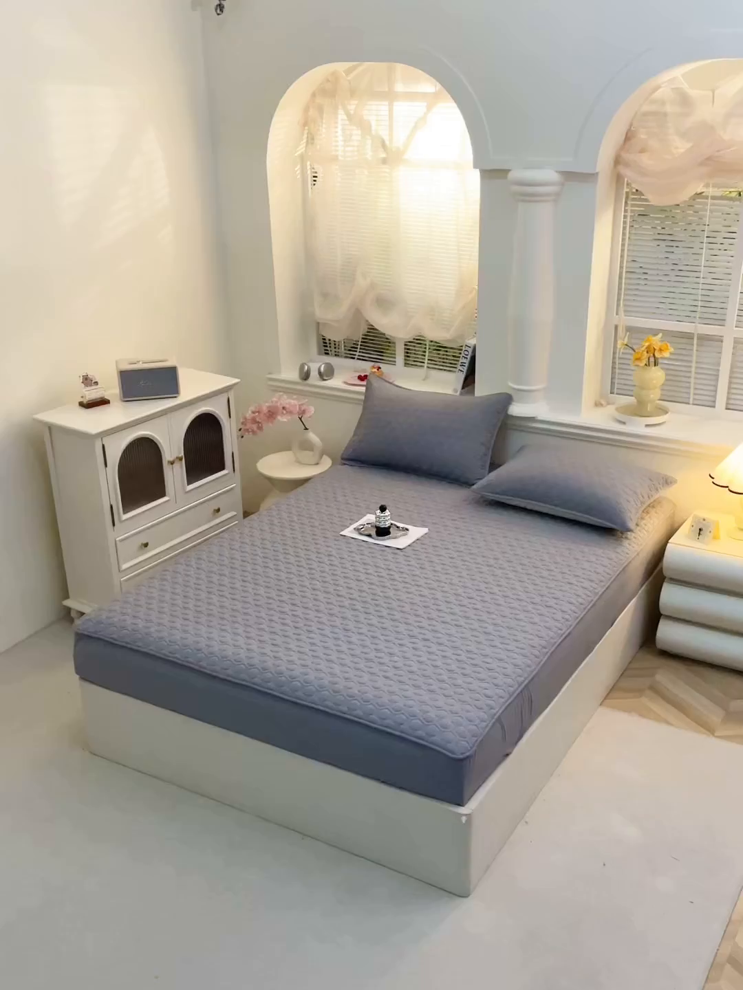 91家纺网 家纺一手货源 找家纺 彩亿家纺 2026新款A类古法水洗仿棉夹棉床笠三件套全包防滑床垫保护套-水立方 水立方-星河灰