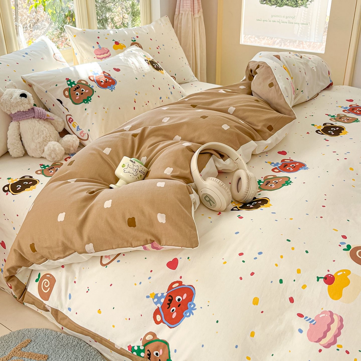 91家纺网 家纺一手货源 找家纺 女子家纺 2026新款全棉纯棉13070印花四件套单品系列 快乐熊仔