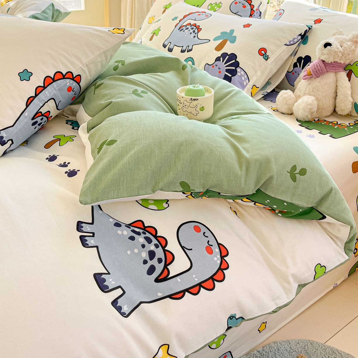 91家纺网 家纺一手货源 找家纺 女子家纺 2026新款全棉纯棉13070印花四件套单品系列 恐龙乐园