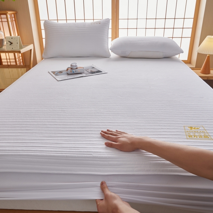 91家纺网 家纺一手货源 找家纺 伊赛家纺 2026新款条纹夹棉抗菌全包床笠 抗菌-纯白条