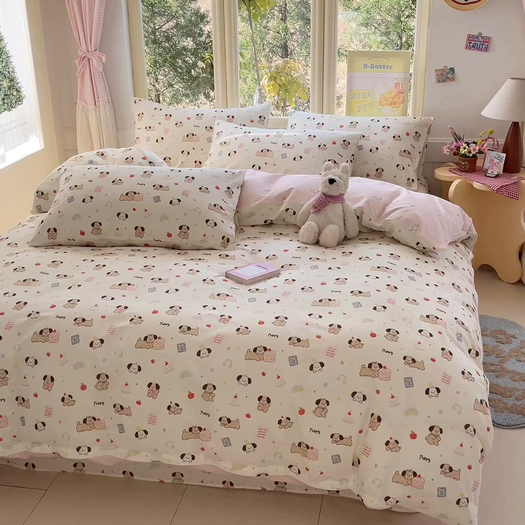 91家纺网 家纺一手货源 找家纺 女子家纺 2026新款全棉纯棉13070印花四件套单品系列 奶酪小狗