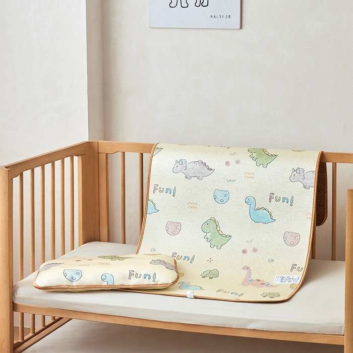 91家纺网 家纺一手货源 找家纺 嗨生活 2026新款婴童双面凉席 多彩恐龙