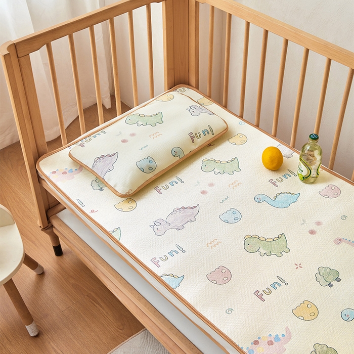 91家纺网 家纺一手货源 找家纺 嗨生活 2026新款婴童双面凉席 多彩恐龙