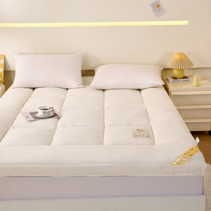 91家纺网 家纺一手货源 找家纺 伊赛家纺 2026新款亲肤磨毛大豆床褥床垫 白色