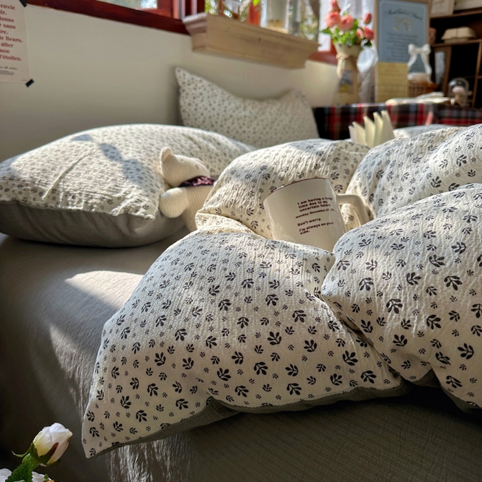 人人爱家纺 2026新款复古印花小碎花四件套 浅花-米灰