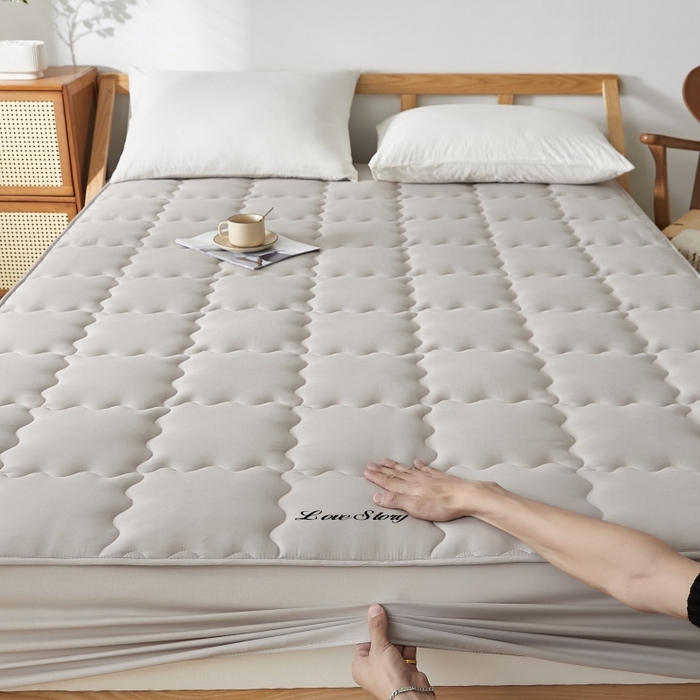 伊赛家纺 2026新款抗菌防螨助眠全棉夹棉绗缝床笠-大格 大格浅灰