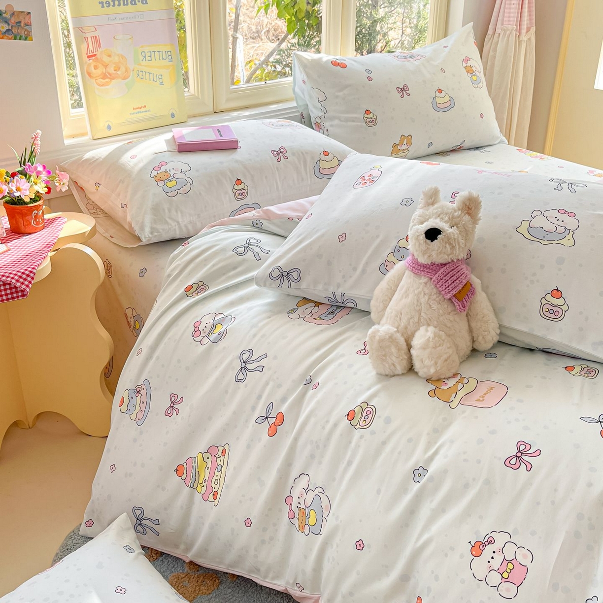 91家纺网 家纺一手货源 找家纺 女子家纺 2026新款全棉纯棉13070印花四件套单品系列 小熊饼干