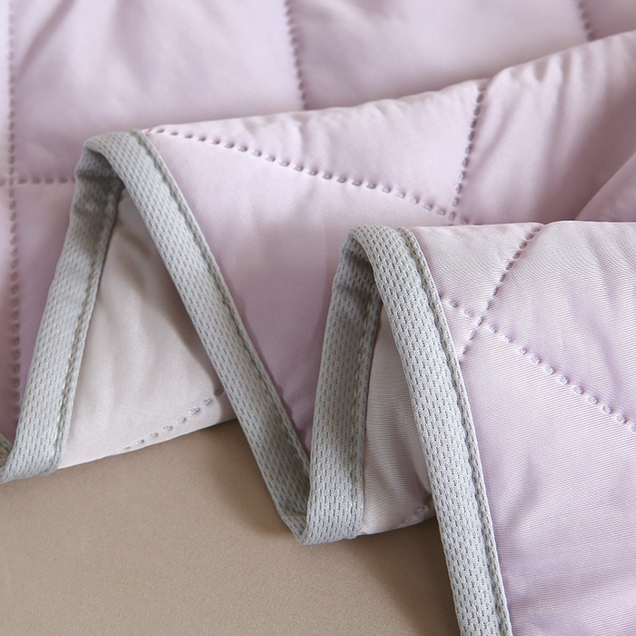 91家纺网 家纺一手货源 找家纺 伊赛家纺 2026新款有铵凉感丝夏被 浅紫