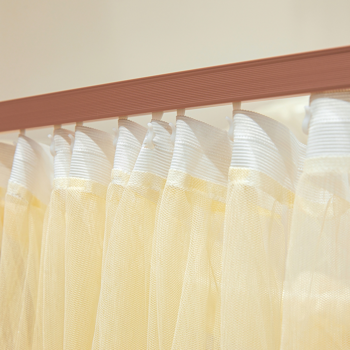 91家纺网 家纺一手货源 找家纺 梦尔佳蚊帐 2026新款浪漫双层花边蝴蝶结导轨蚊帐-花香其乐 花香其乐-奶黄