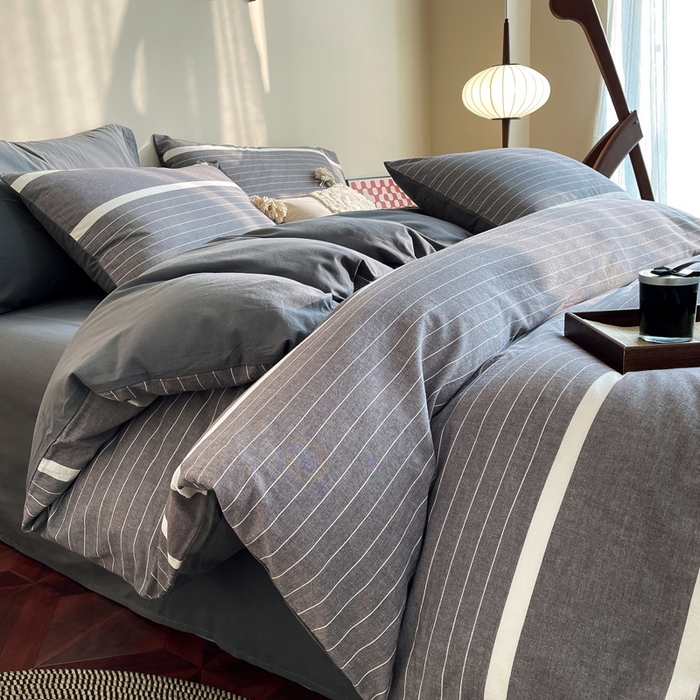 91家纺网 家纺一手货源 找家纺 春皖家纺 2026新款色织AB版水洗棉三件套四件套单品系列（四件套风格一） 素雅-灰条