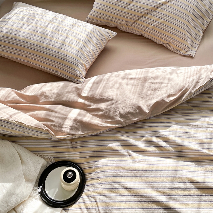 91家纺网 家纺一手货源 找家纺 春皖家纺 2026新款色织AB版水洗棉三件套四件套单品系列（四件套风格一） 素雅-杏黄纹