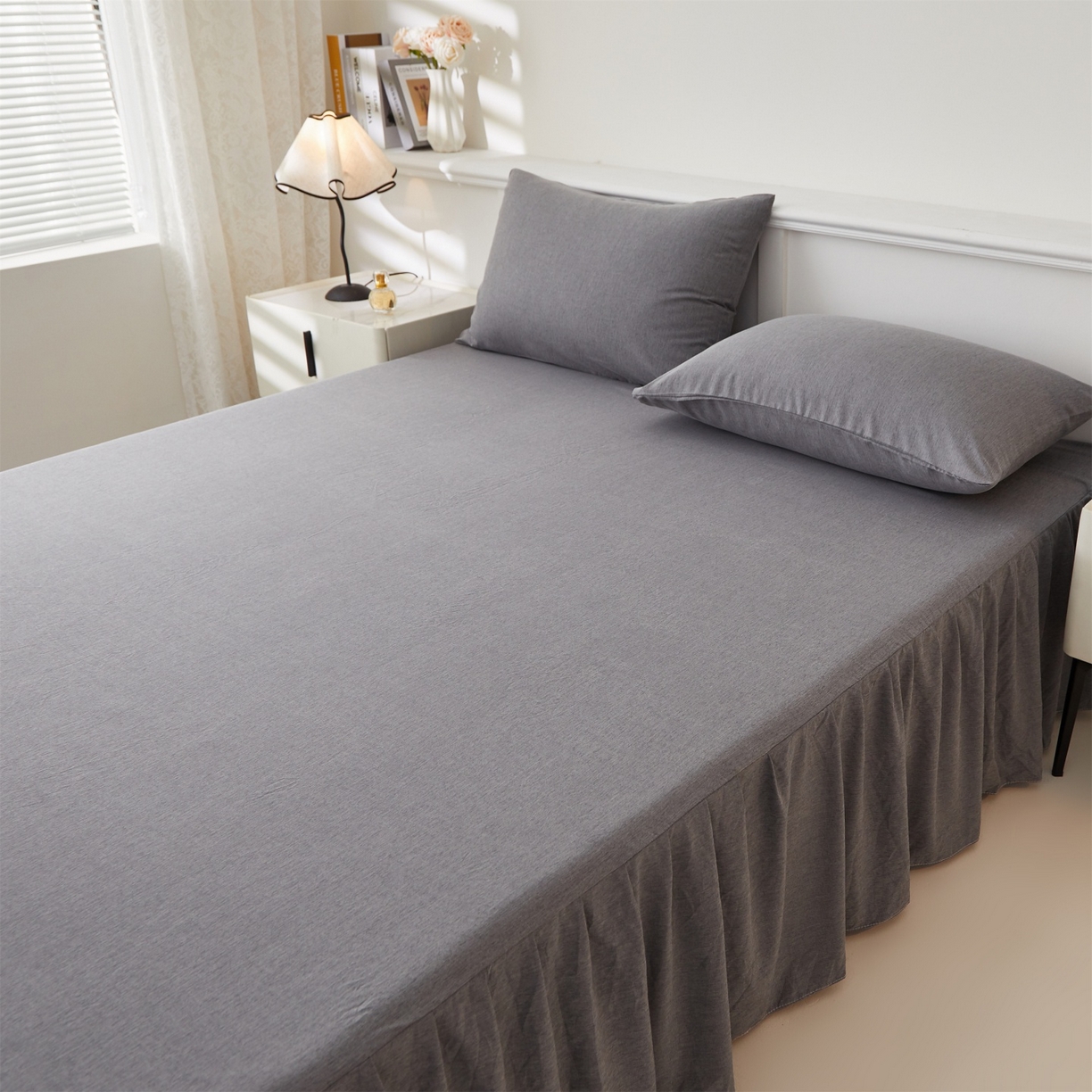 91家纺网 家纺一手货源 找家纺 伊赛家纺 2026新款竹纤维单品床裙系列 浅灰