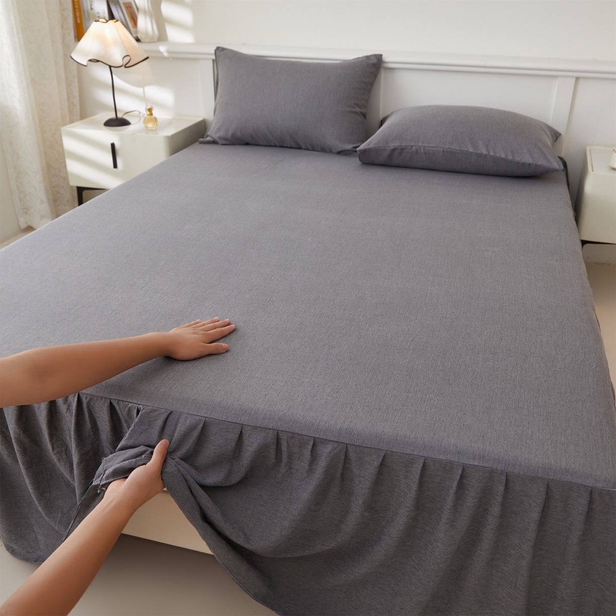 91家纺网 家纺一手货源 找家纺 伊赛家纺 2026新款竹纤维单品床裙系列 浅灰