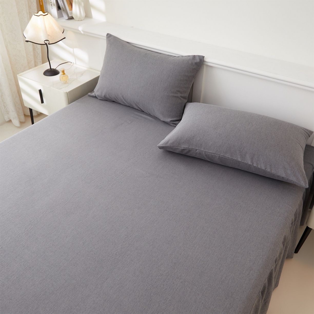 91家纺网 家纺一手货源 找家纺 伊赛家纺 2026新款竹纤维单品床裙系列 浅灰