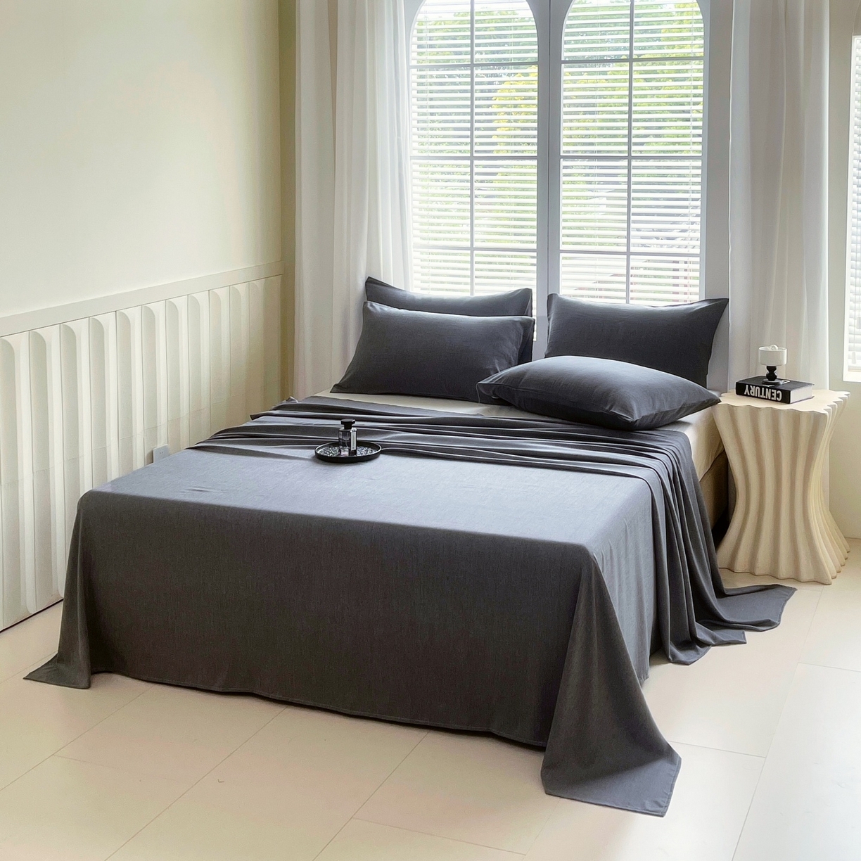 91家纺网 家纺一手货源 找家纺 伊赛家纺 2026新款竹纤维单品床单系列 浅灰