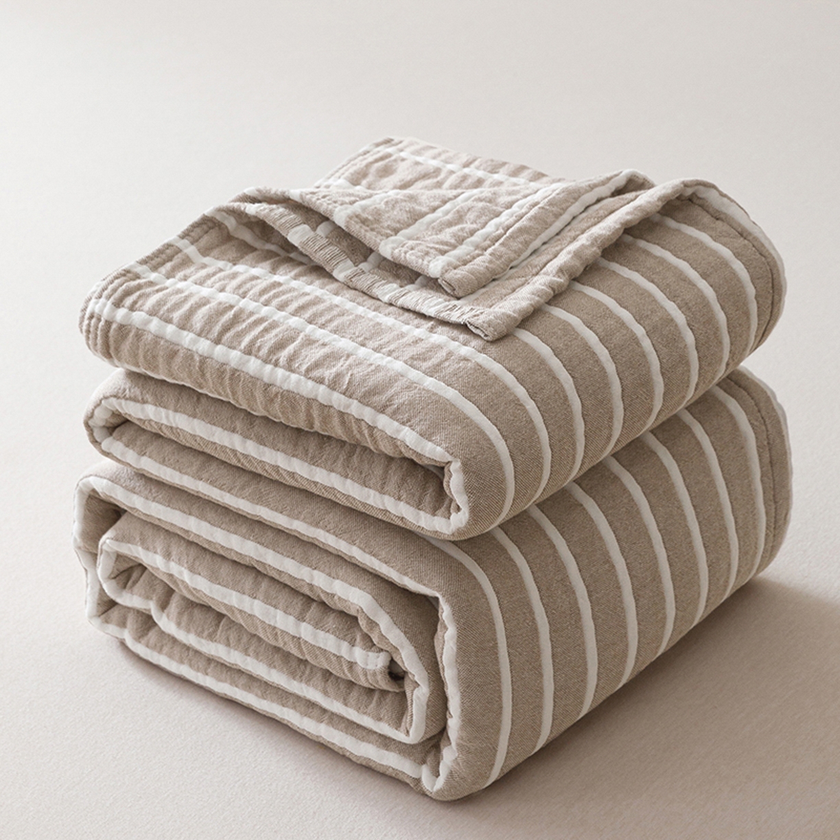 91家纺网 家纺一手货源 找家纺 悦然毛巾被 2026新款全棉外贸条纹格子纱布盖毯 初语棕